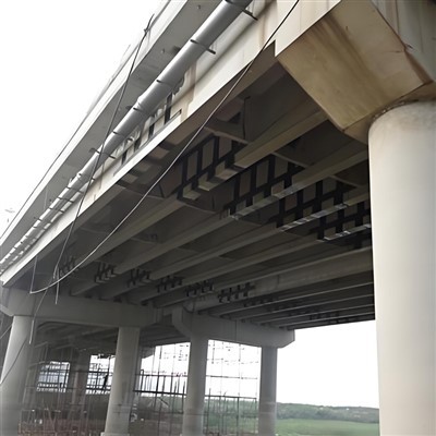 Penguatan Serat Karbon pada Beton